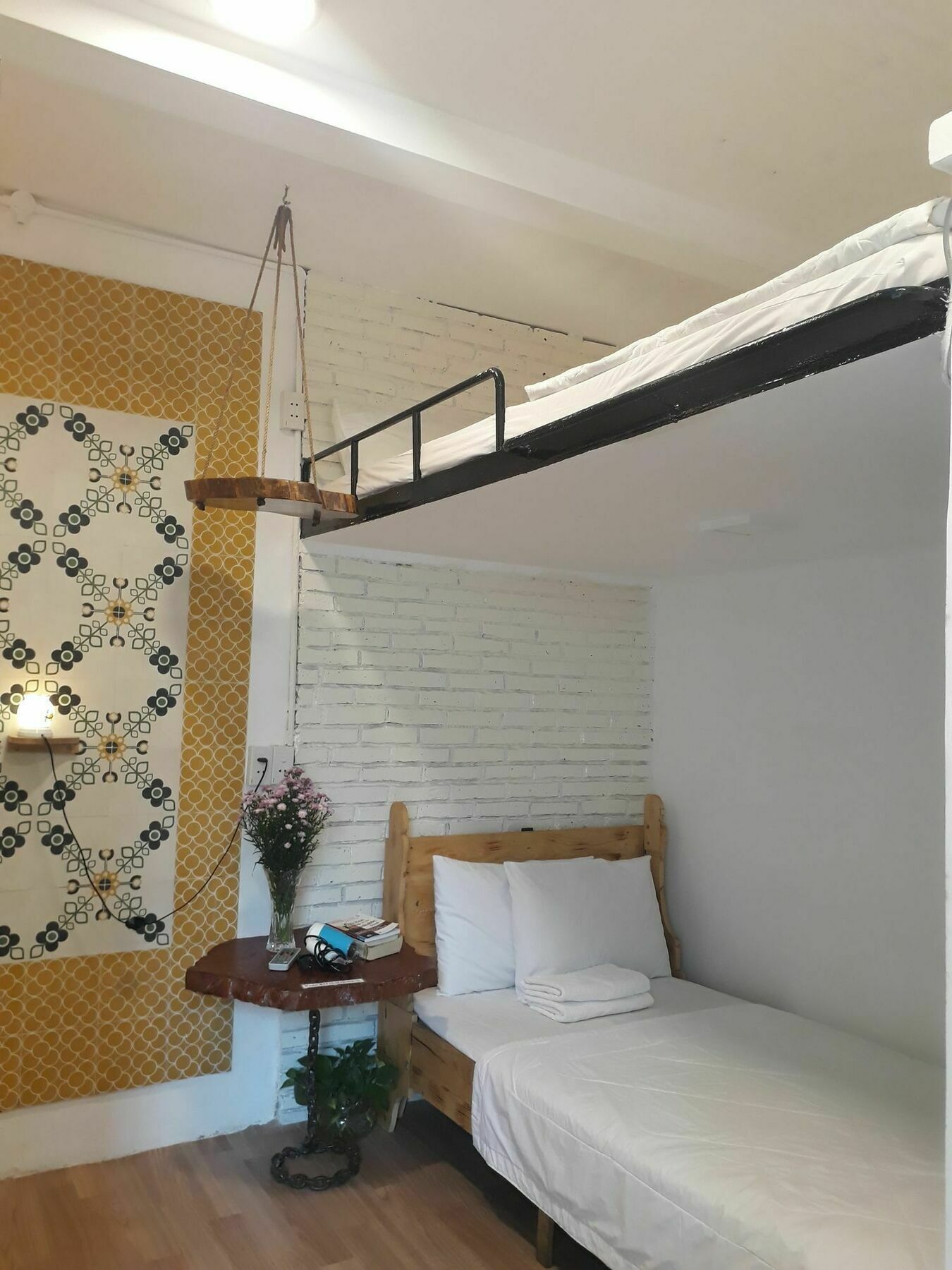 Phuong Van Hotel Ho Chi Minh City Exterior photo